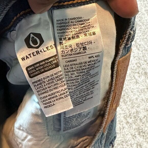 Levi’s Ribcage Straight Ankle Button-fly Jeans 27 - Picture 8 of 9